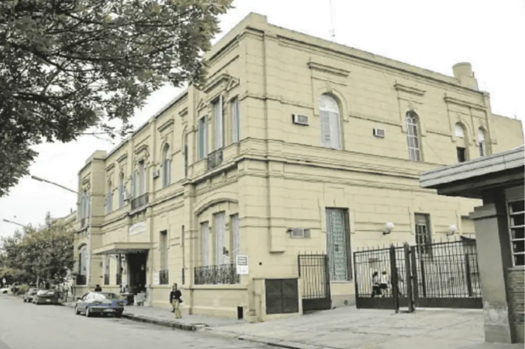 El Hospital Cullen de Santa Fe, donde permanece internada la mujer de 52 años.