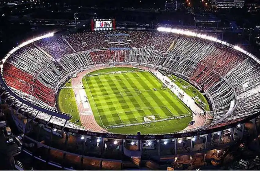 Los precios para ver el Superclásico se fueron por las nubes