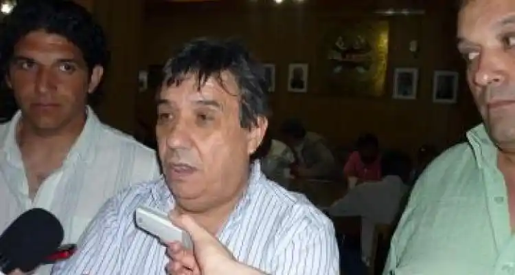 El Cholo García visitó la ciudad