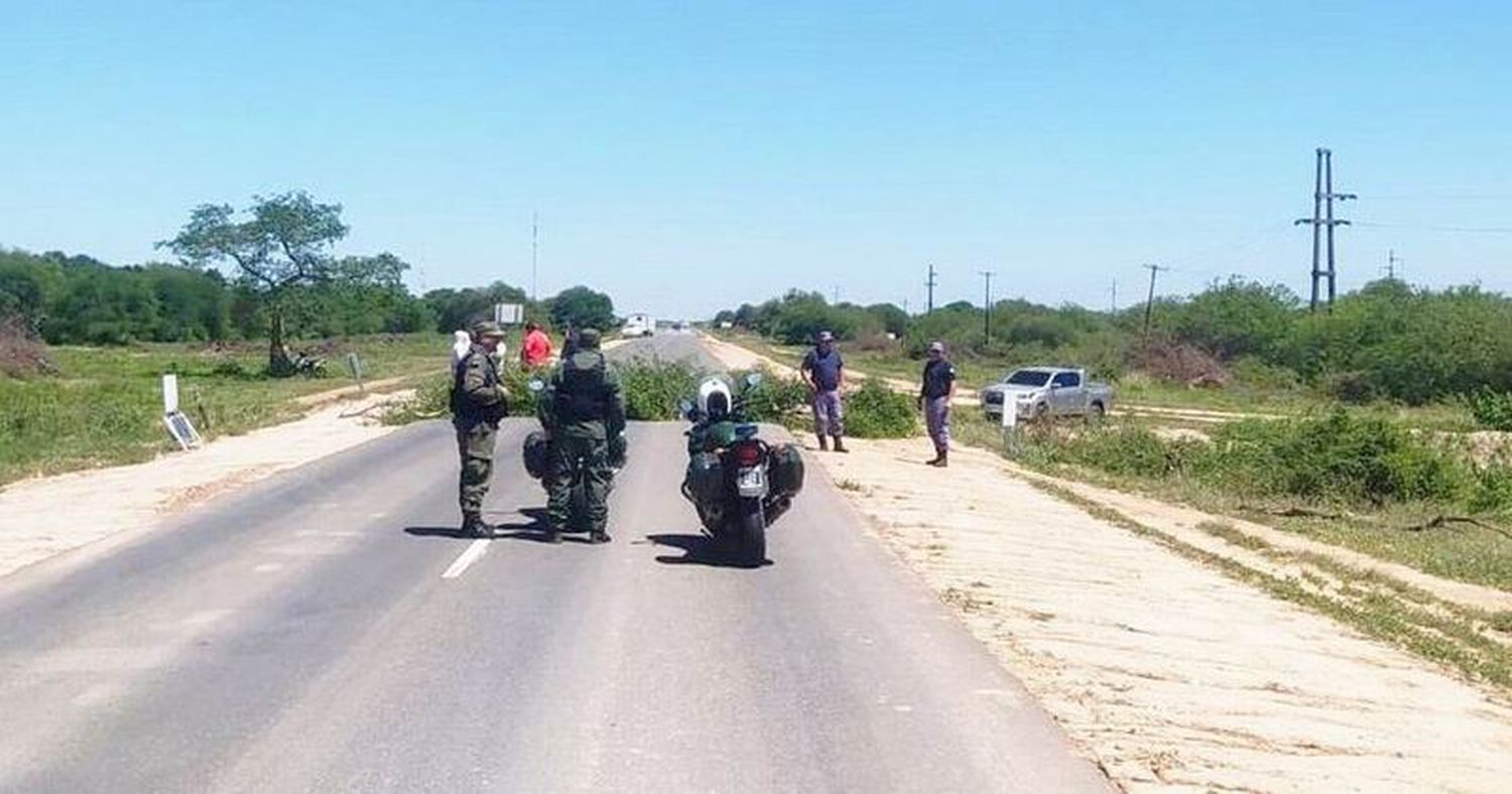 Piden intervención de la Justicia Federal
para liberar el tránsito en la RN N.º 81