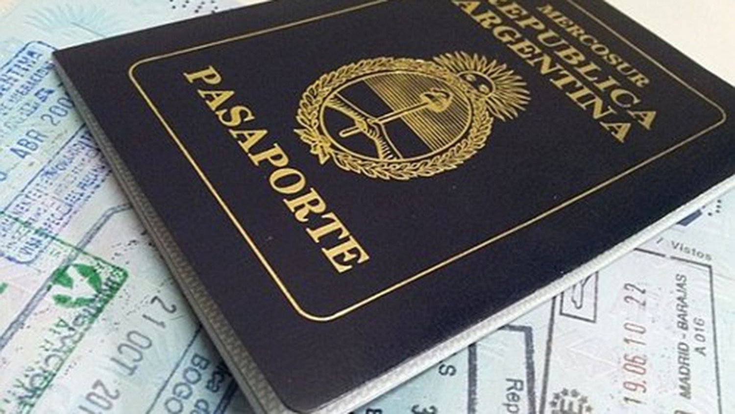 Confirmaron el nuevo cuadro tarifario para DNI y Pasaporte