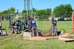 Nuevo pozo de agua y continúan las reparaciones de calles