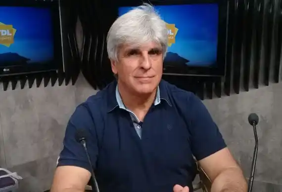 Arrojaron fluorescentes a la basura sin señalizar y un recolector resultó herido