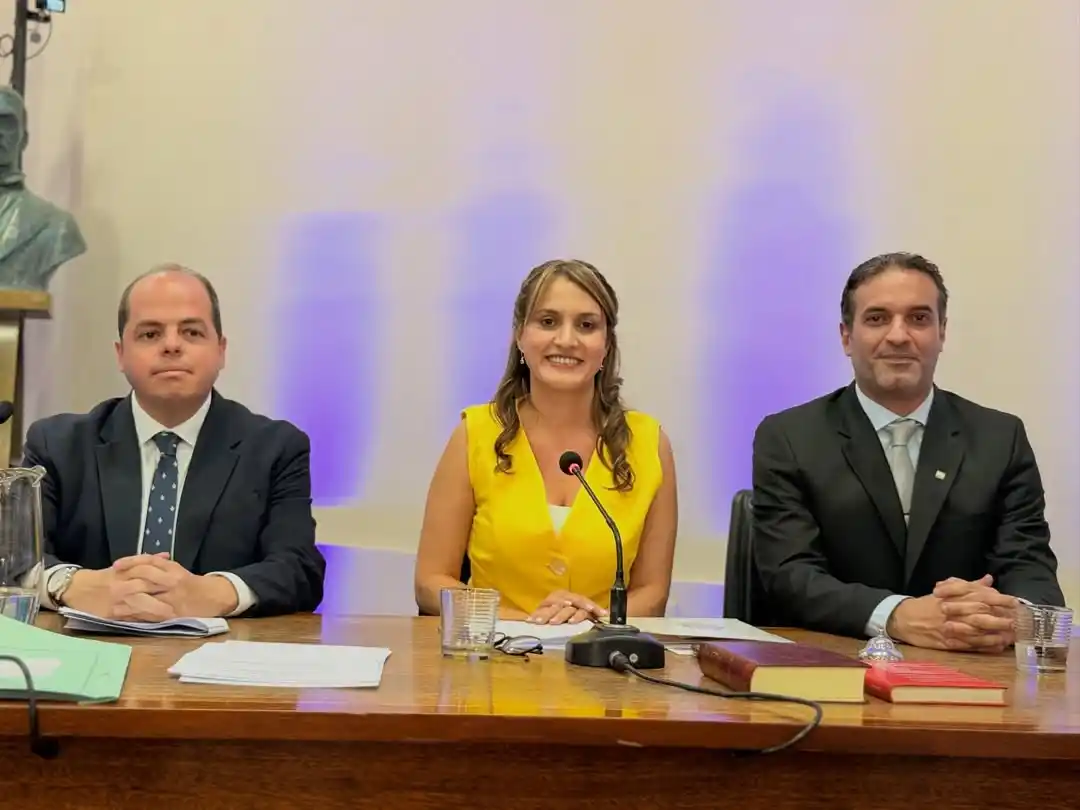 Gisela Caputo se quedó con la presidencia y desplazó a LLA