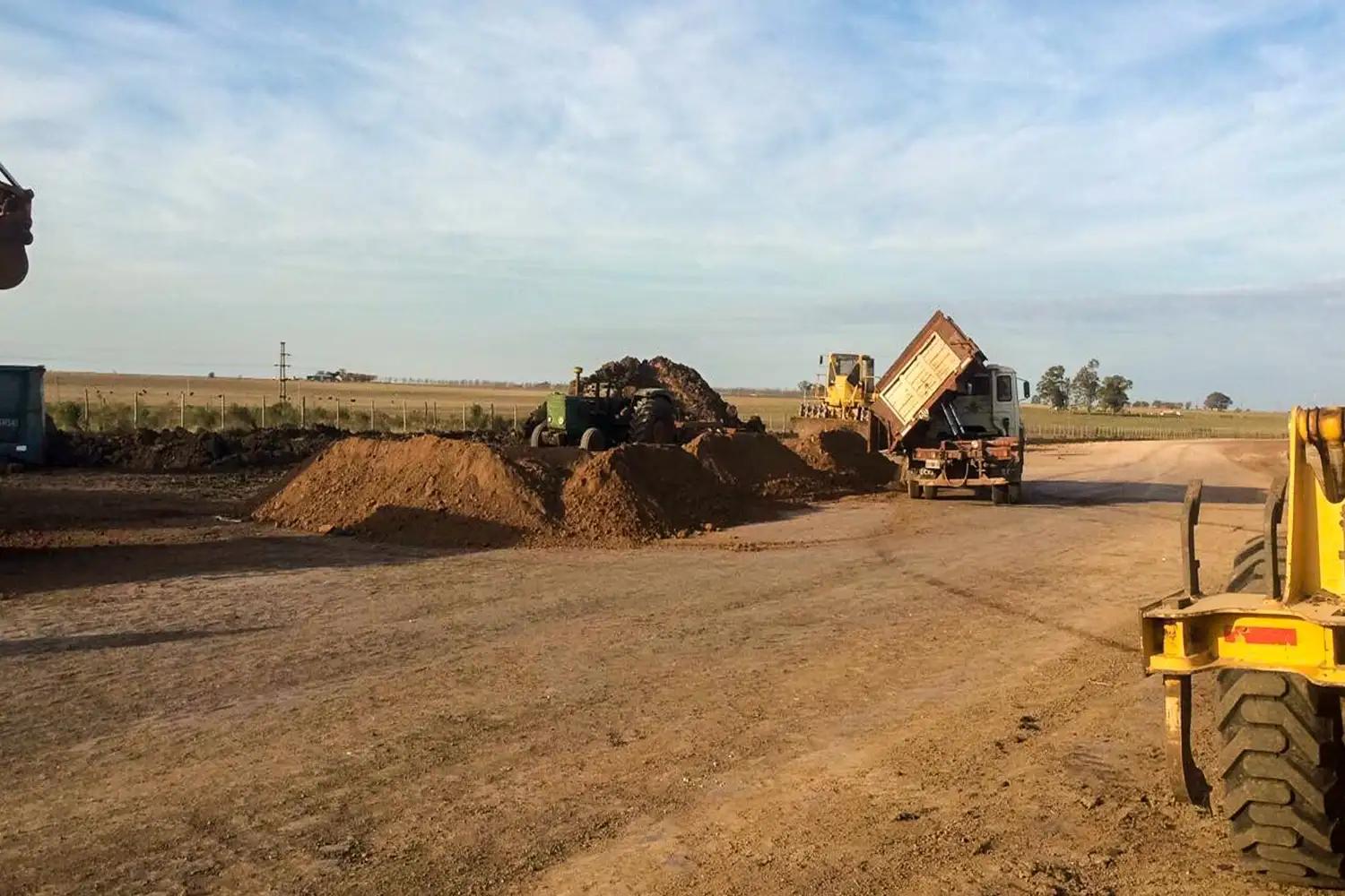 Avanza la pavimentación de la ruta Nº 51 entre Larroque y Parera