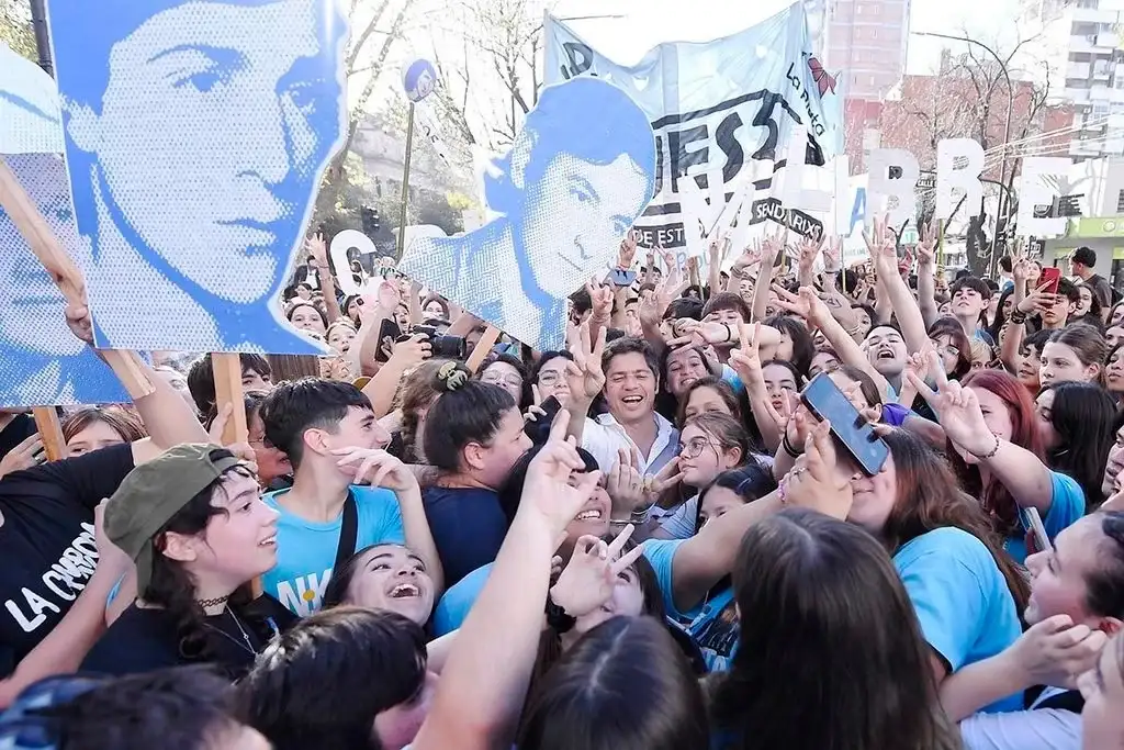 El gobernador bonaerense Axel Kicillof participará de la marcha por La Noche de los Lápices, en la ciudad de La Plata.