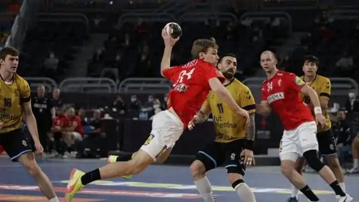 Argentina no pudo  con Dinamarca