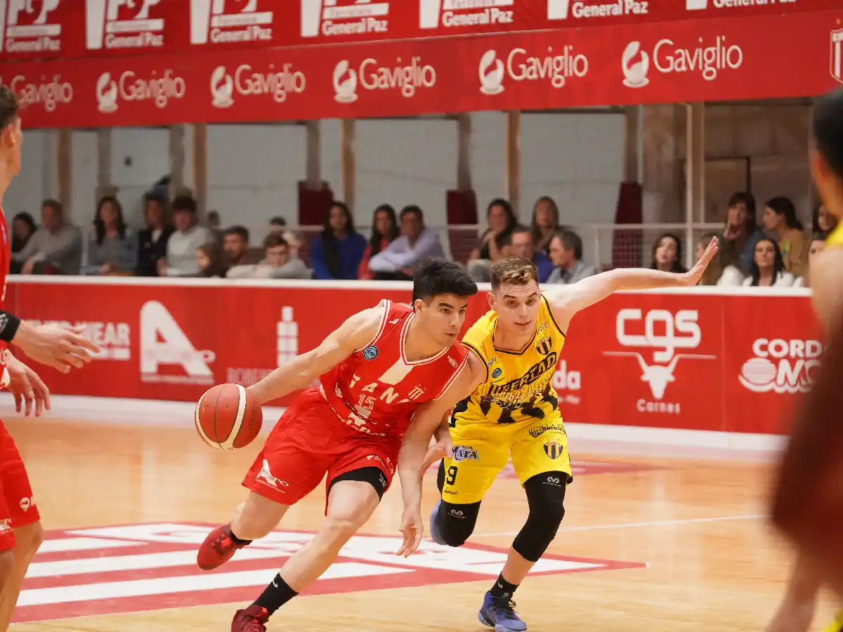 San Isidro tuvo un debut arrollador y venció a Libertad