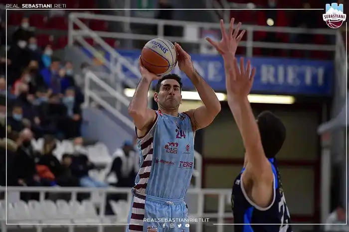 Ghersetti tendrá el domingo su primer partido del año