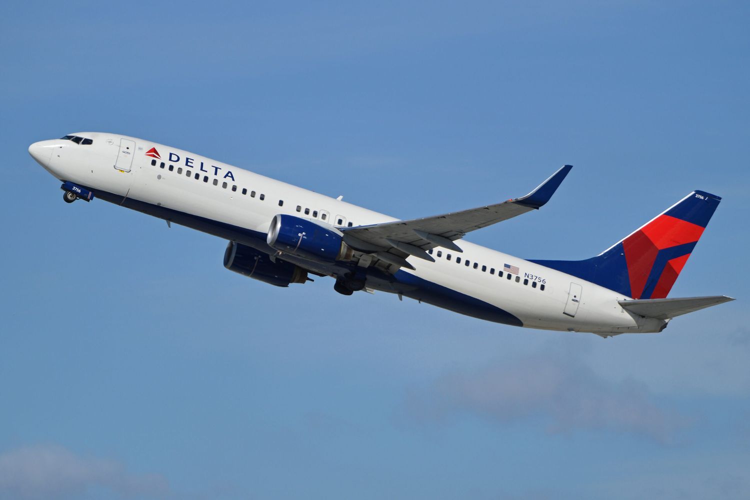 Delta reports record quarterly revenues and expects recovery to accelerate by year-end