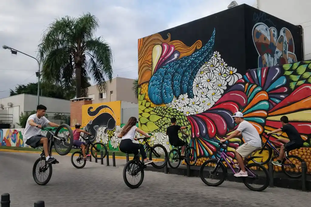 El Paseo de las Artes fue cedido por el municipio para la práctica de Stunt. Foto Ilustrativa