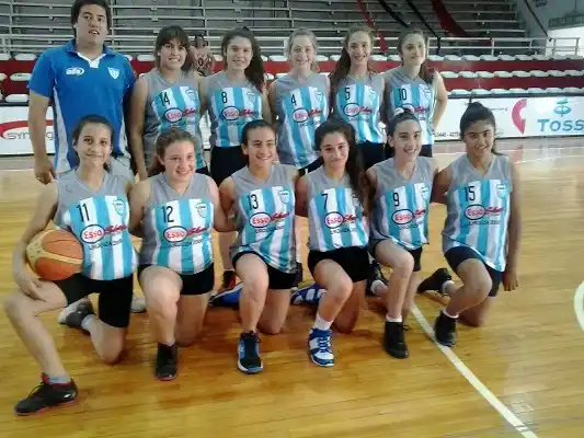 La U13 de Juventud Unida festejó el bicampeonato