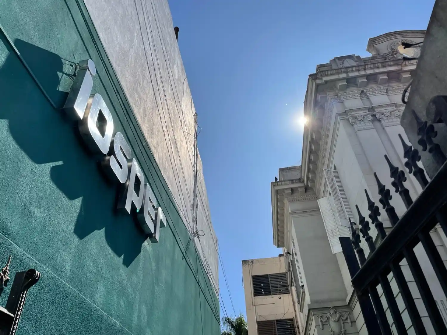 Bioquímicos y anestesistas retoman las prestaciones para afiliados