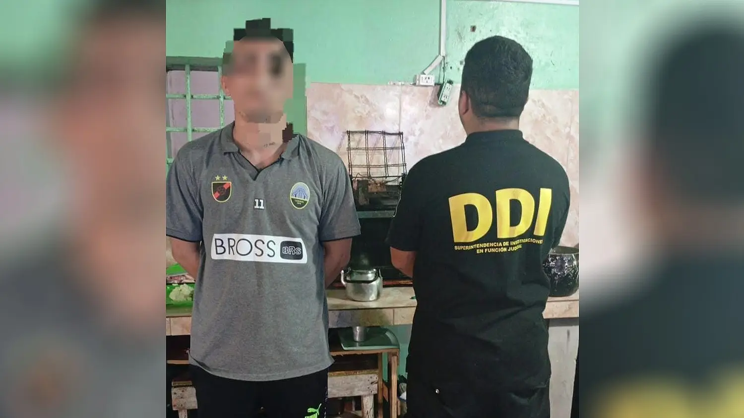 Uno de los sospechosos operaba desde la cárcel, según los investigadores.