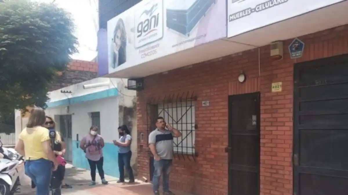 Abrió un comercio y ahora, bajo amenaza, le piden un millón de pesos por “derecho de zona”