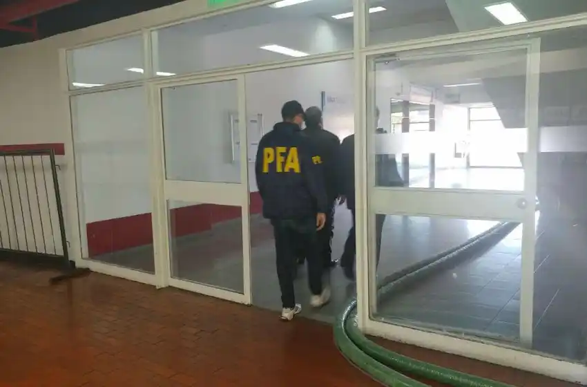 Allanan el estadio de River por irregularidades en el padrón