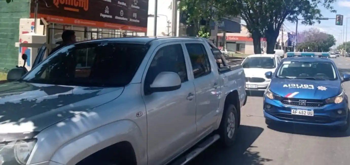 Un hombre oriundo de Córdoba fue detenido por intentar robar autos con inhibidor de alarmas