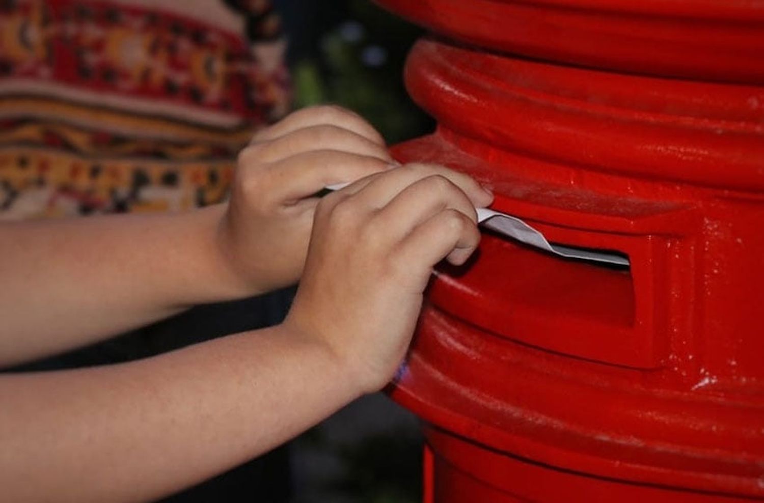 Navidad en Plaza San Martín: Papa Noél ya recibió 2000 cartas y responderá por mail