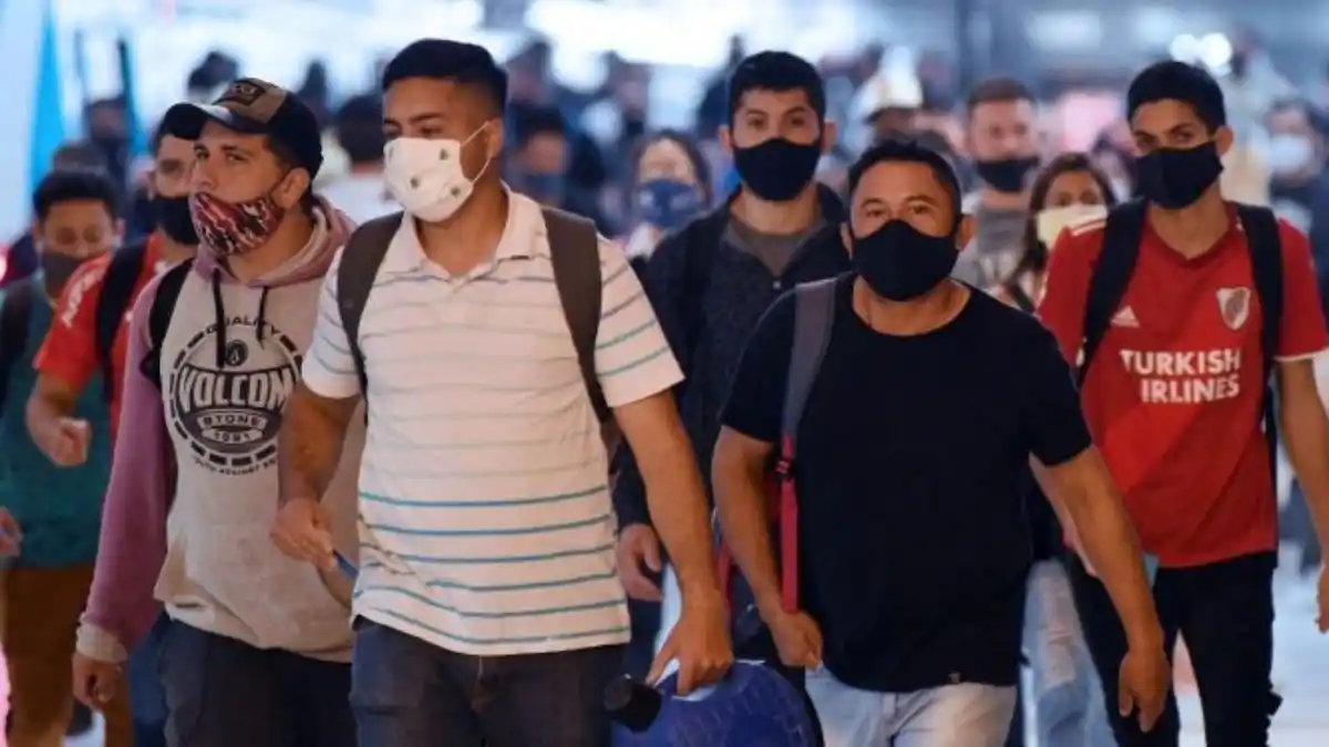 Argentina registró 7.807 nuevos contagios y 123 muertes por Covid