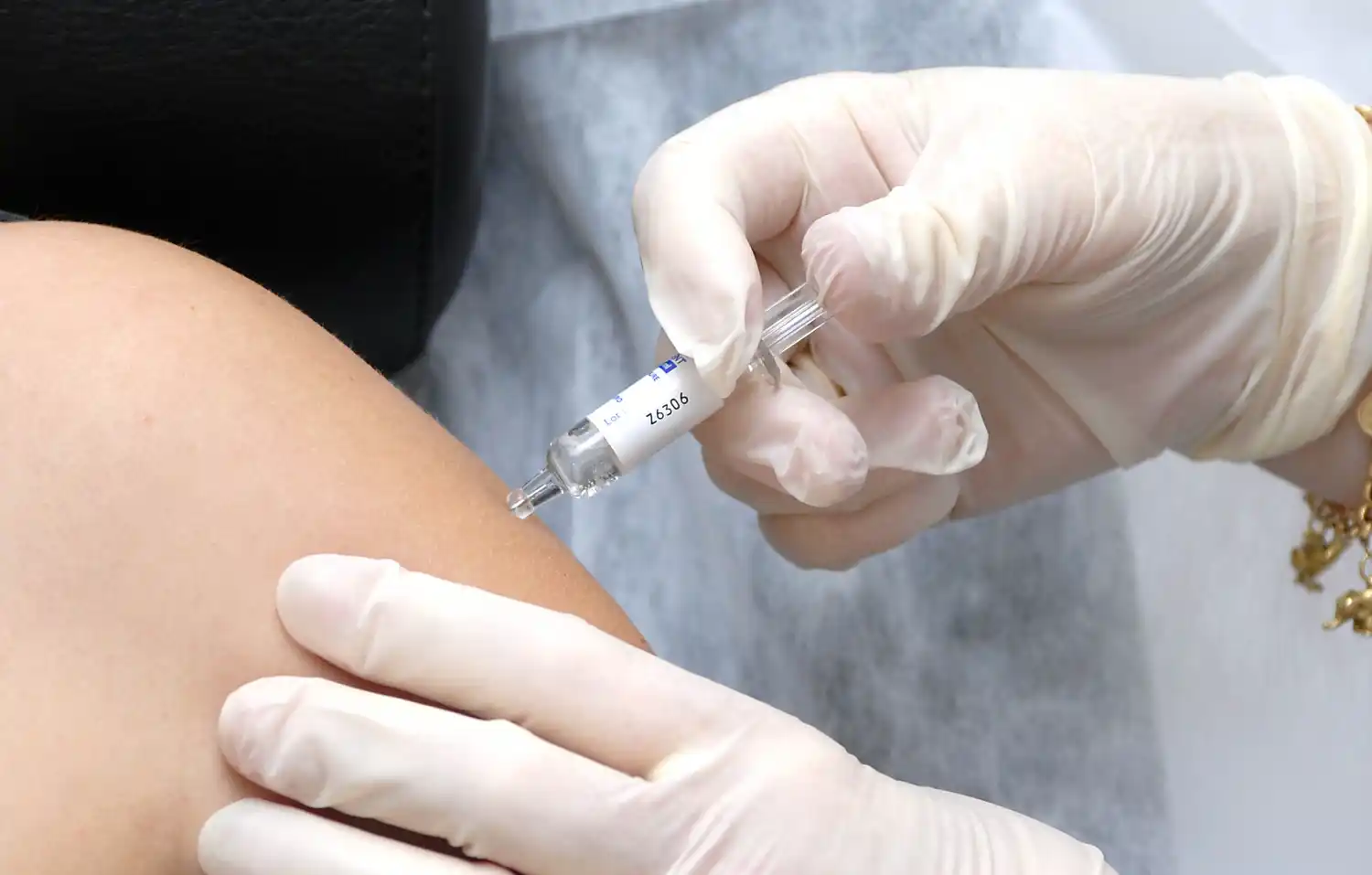 <p>Recomiendan verificar los esquemas de vacunación contra el sarampión.</p>