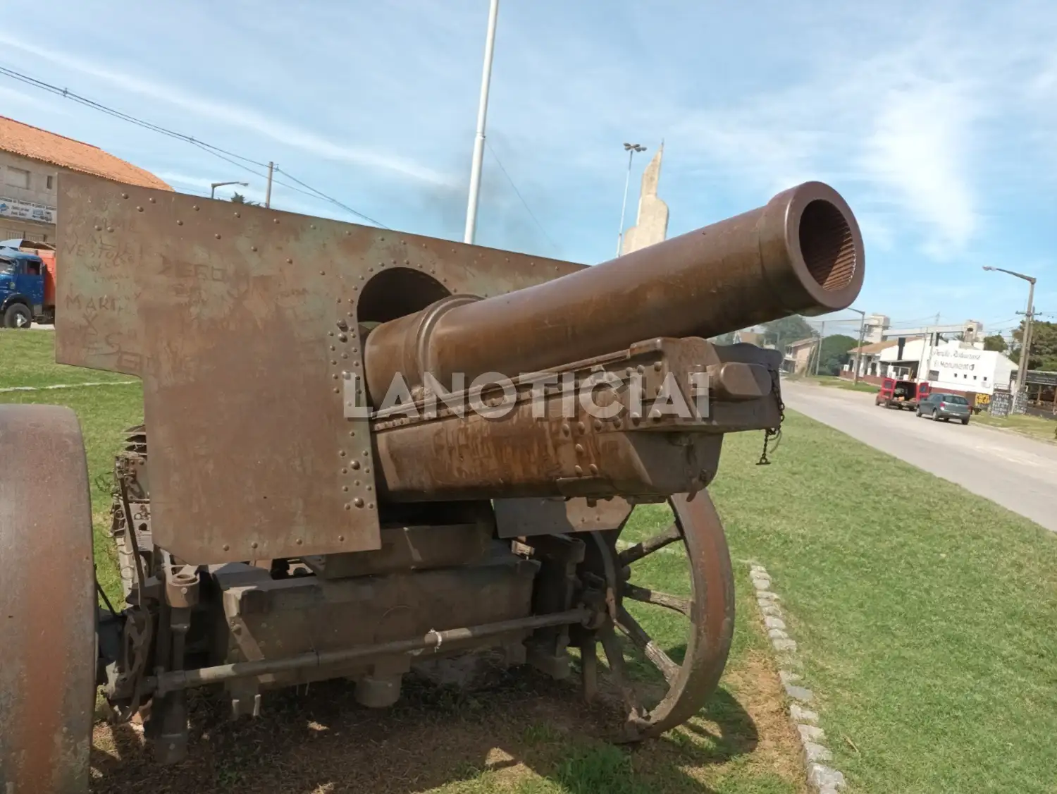 monumento a malvinas quequen