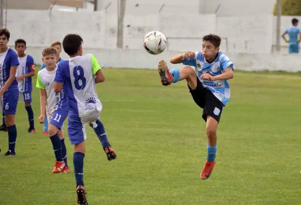 El “Esperanzas” tuvo un domingo pleno de fútbol
