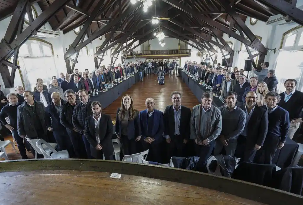 Tras la reunión con Vidal, Lunghi ratificó que trabajarán “todos unidos” rumbo a octubre