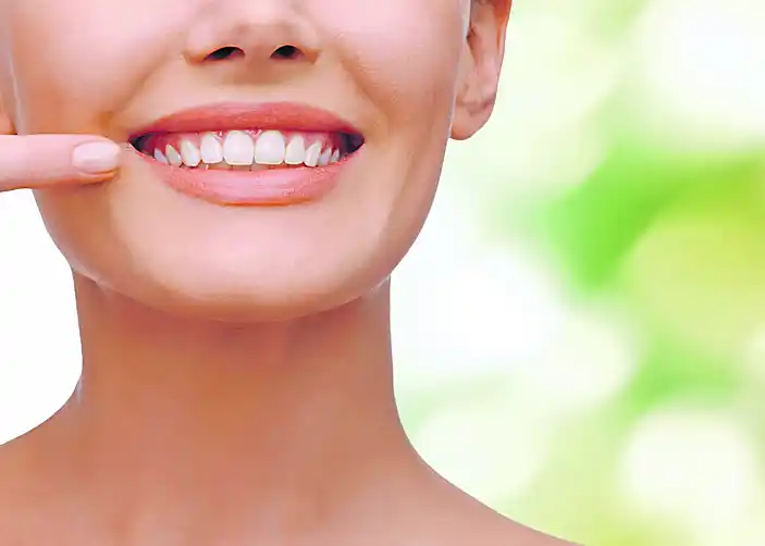 Hábitos Saludables para una Sonrisa Radiante