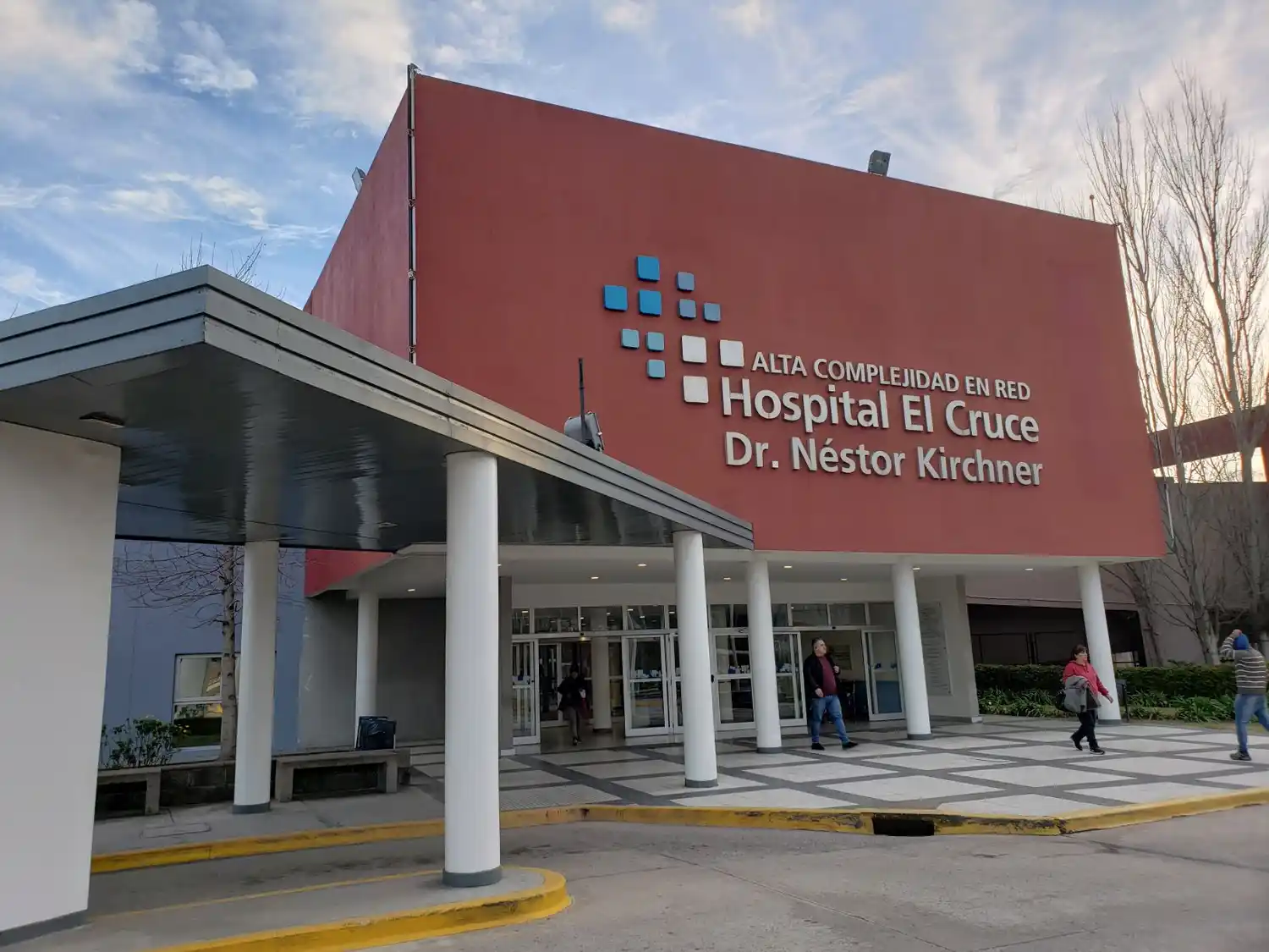 El bebé contagiado de coronavirus ya está en el hospital El Cruce y aguardan su evolución