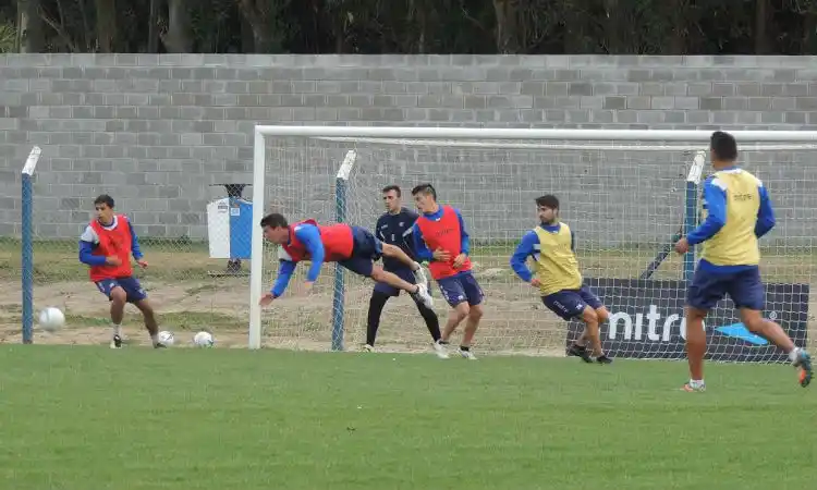 Alvarado y un debut cargado de ilusión