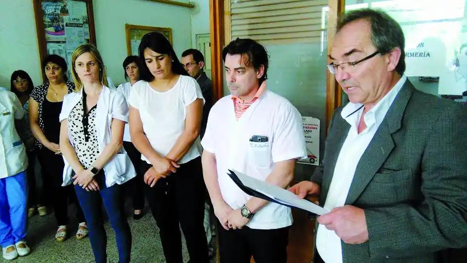 Ascúa quiere ser justo: “El que trabaja y cumple, bien, y los que no…”