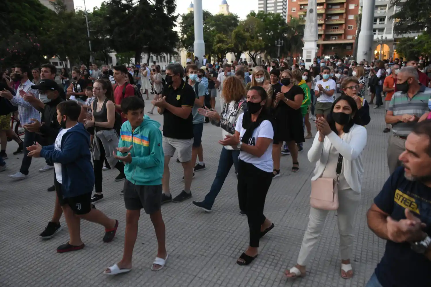 Vecinos realizarán una nueva marcha por la inseguridad: “Santa Fe Sangra”