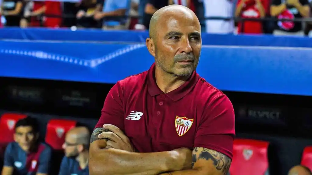 El abogado de Sampaoli negó contactos con la AFA
