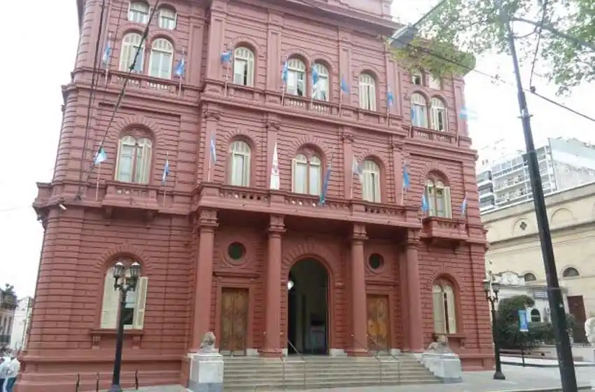 Cómo funcionarán los servicios en Rosario durante el fin de semana largo