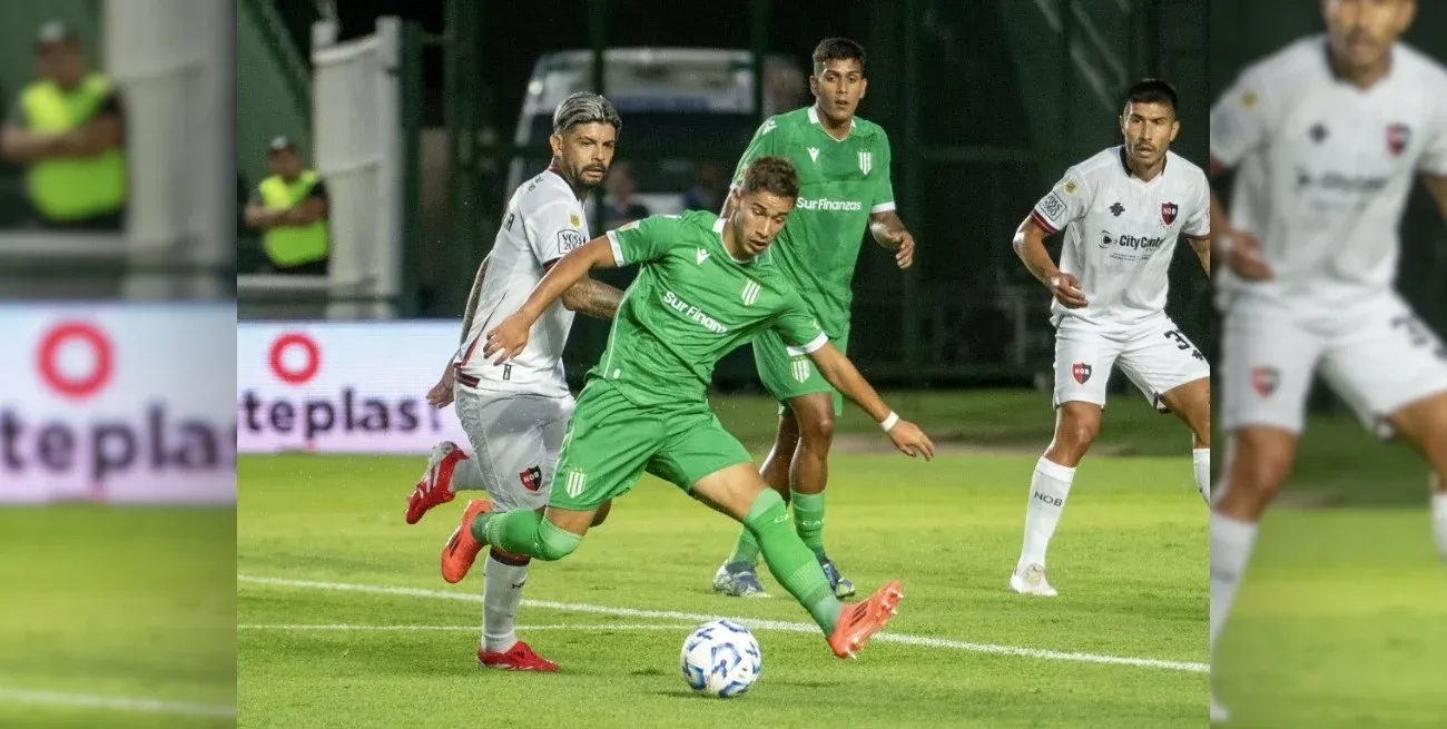Banfield es líder del Torneo Apertura después de una goleada a Newell's