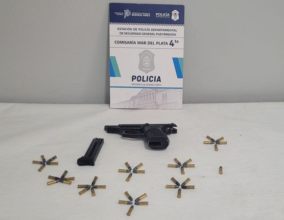 Joven baleado en Castelli y Perú: secuestran un arma e imputan a dos mujeres