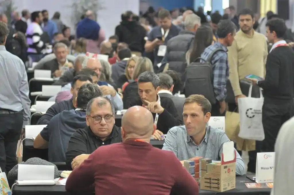 Ronda de Negocios "El comercio y el centro"