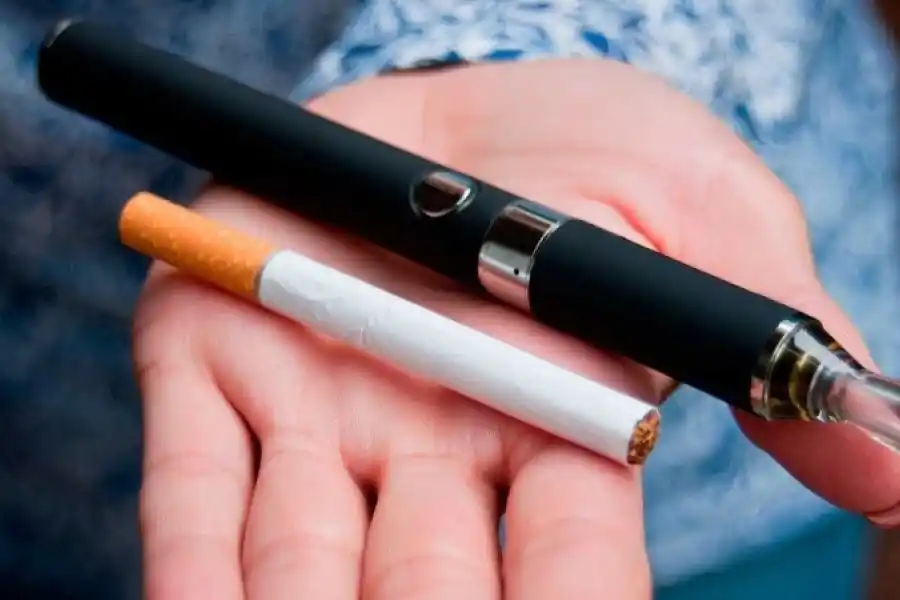 La OMS advirtió que los cigarrillos electrónicos son dañinos y muy adictivos