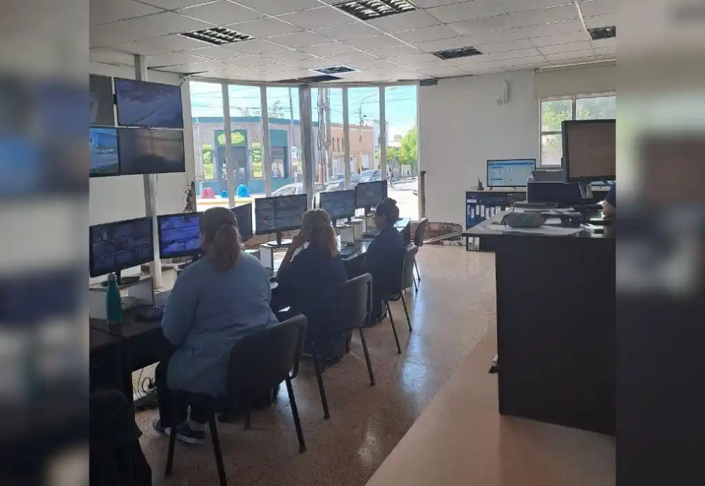 Encontraron a dos menores, que se habían escapado, a través de las cámaras de monitoreo