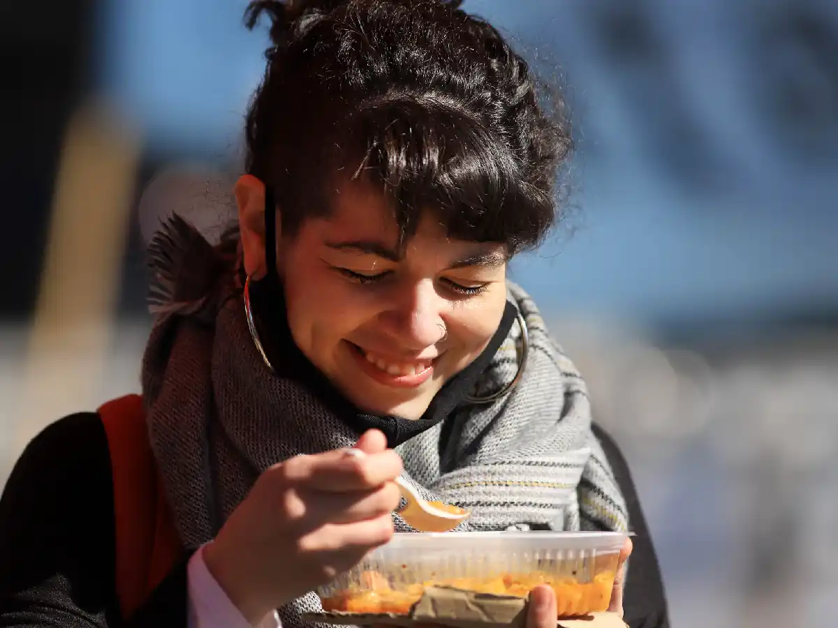 El comedor solidario que cerró sus  puertas por un caso de coronavirus                   