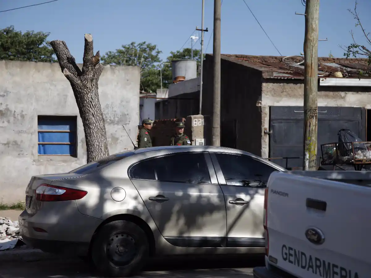 Tres detenidos, secuestro de doga y armas en los allanamientos de Gendarmería 