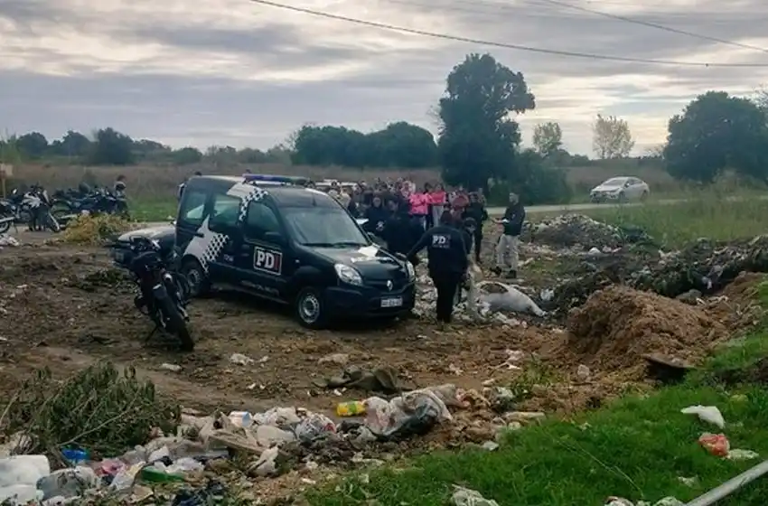 Hallaron un cadáver mutilado en el basural de Ricardone