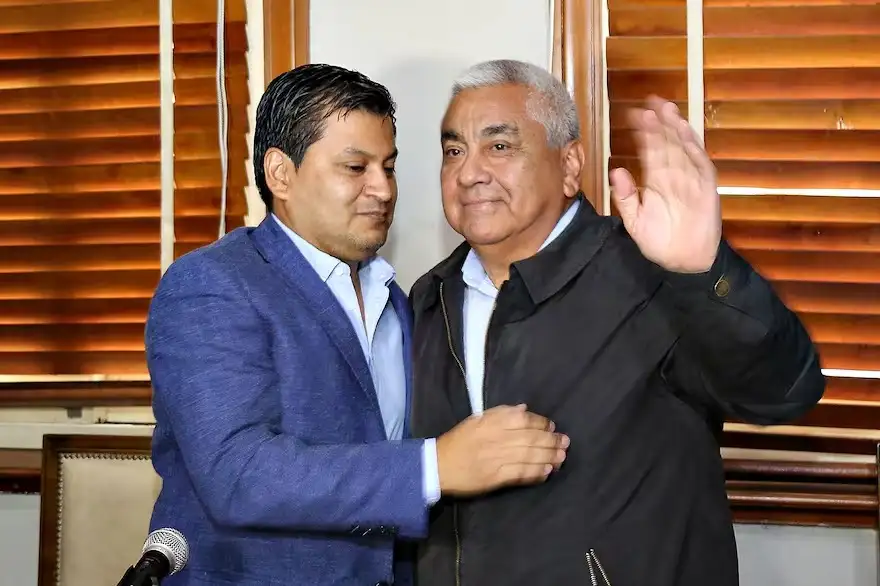 Ramón y Cecilio