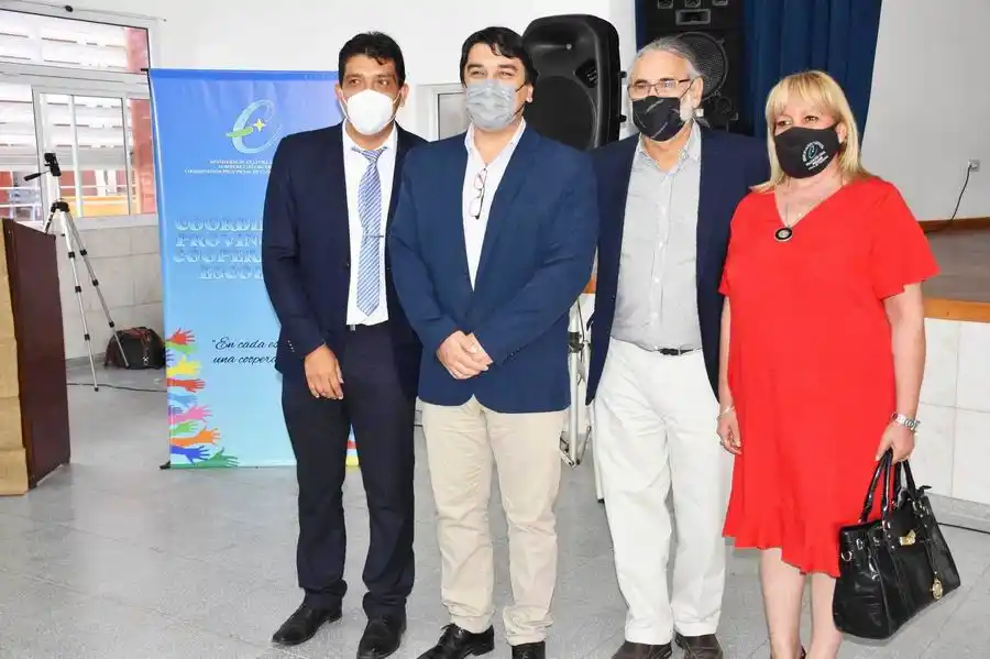 Exitoso encuentro provincial 
de cooperadoras escolares