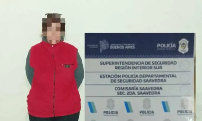 La mujer detenida es de nacionalidad chilena.