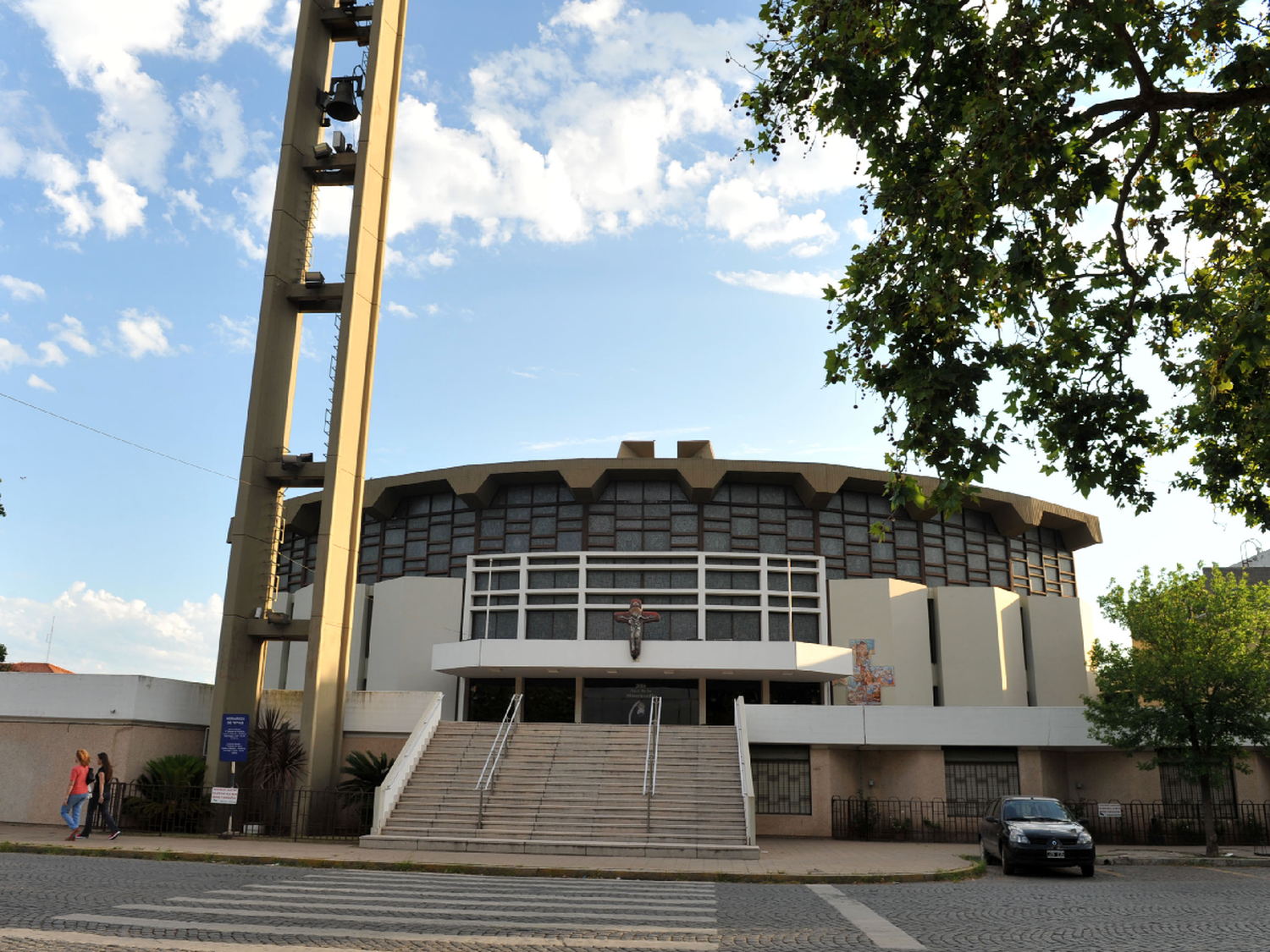 Los católicos celebran hoy el día de la Virgen de Fátima, patrona de San Francisco