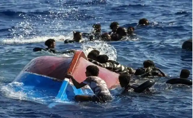 Dramático rescate de inmigrantes que naufragaron en el Mediterráneo