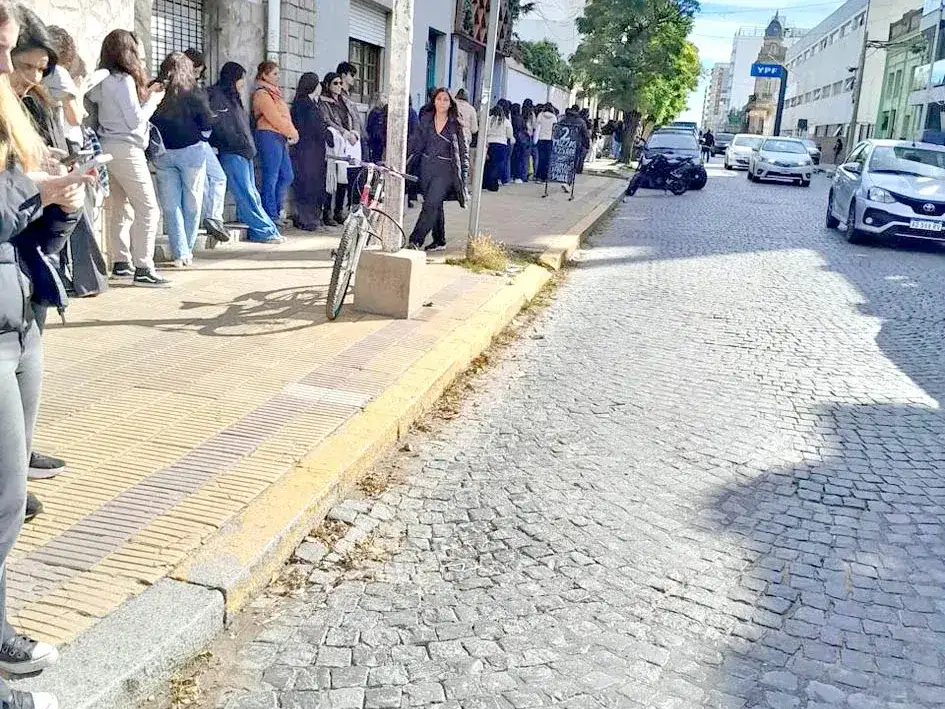La interna radical, el Pami y la crisis
