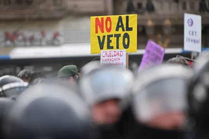 No al veto