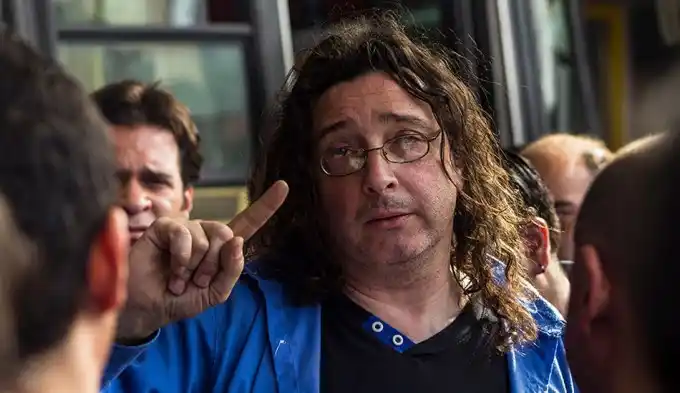 Sigue el paro en la Línea 60: "No queremos morir mientras trabajamos"